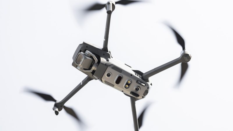 The Best Drones Under $100 | Cheap Beginner Drones!